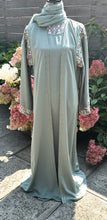 Load image into Gallery viewer, Abayas Nida- Summer Garden